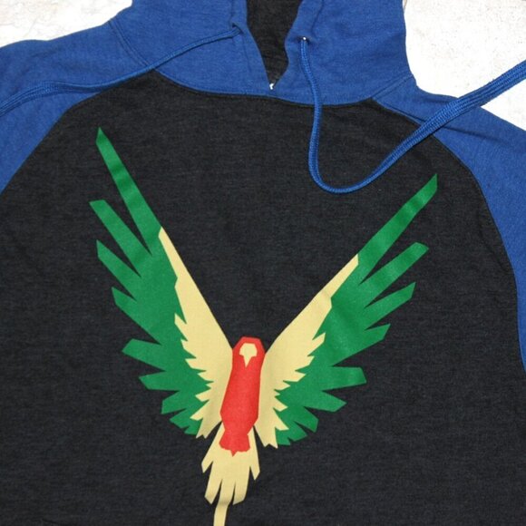 Maverick by Logan Paul Blue Black Hoodie Logo Bird Parrot Green Yellow Size XS - Picture 2 of 6